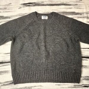 Old Navy Charcoal Crewneck Women’s Sweater